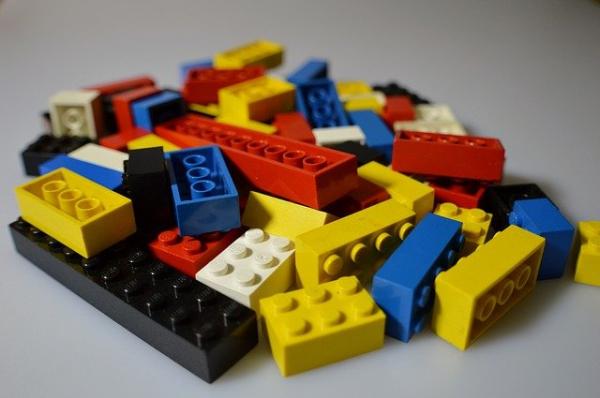 Image for event: Virtual LEGO Challenge